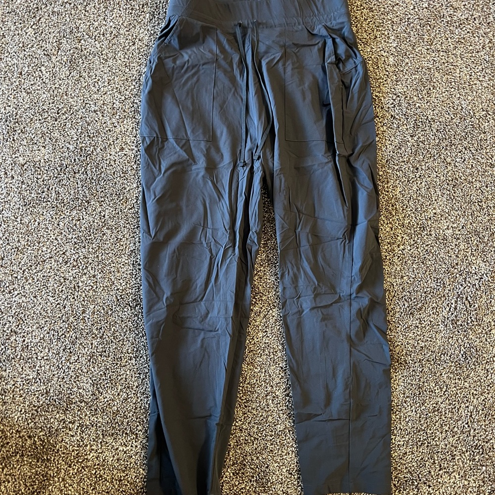 Nike Black High-Waisted Pants